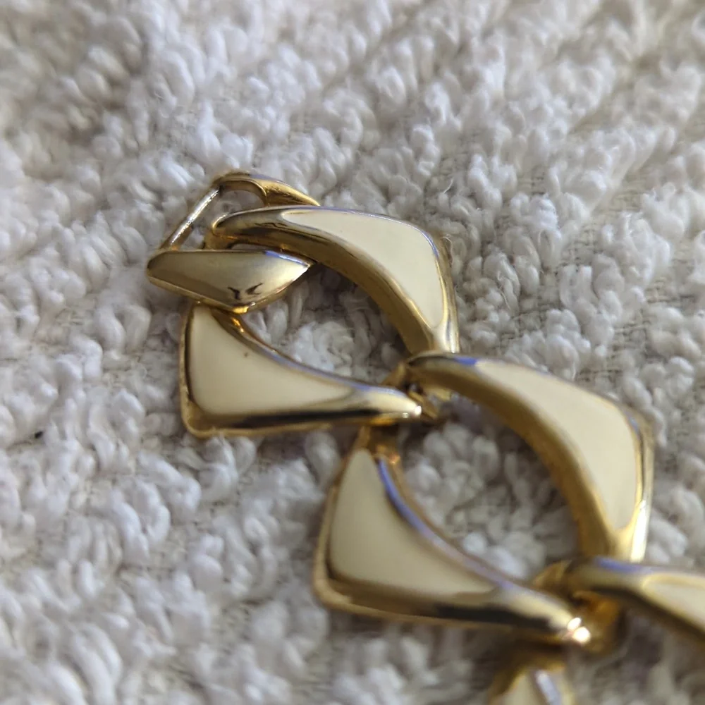 ~ Bracelet - Picture 8 of 8